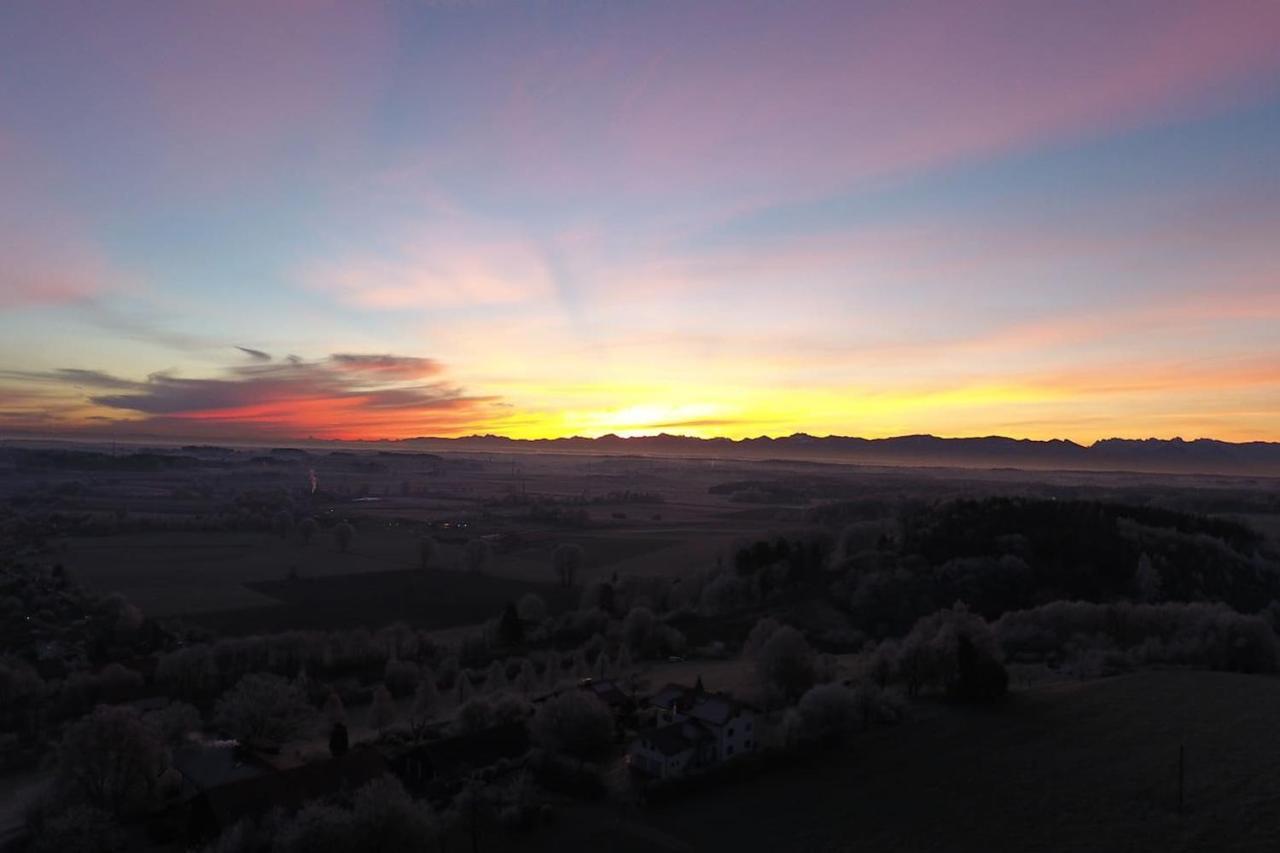 Alpenblick Nahe Muenchen Mit Outdoor Whirlpool - 21 Min Von Muenchen Mit Zug Assling Exteriér fotografie